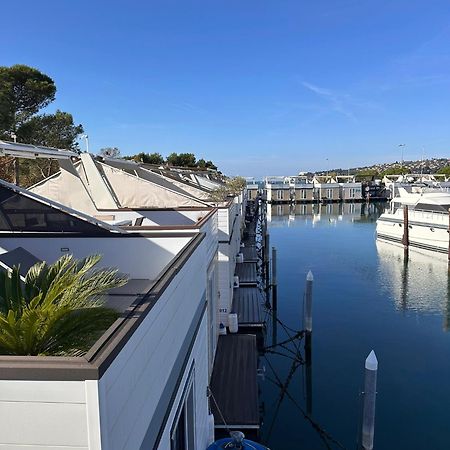 Floating House - Marina Pearl Apartment ปอร์โตรอซ ภายนอก รูปภาพ