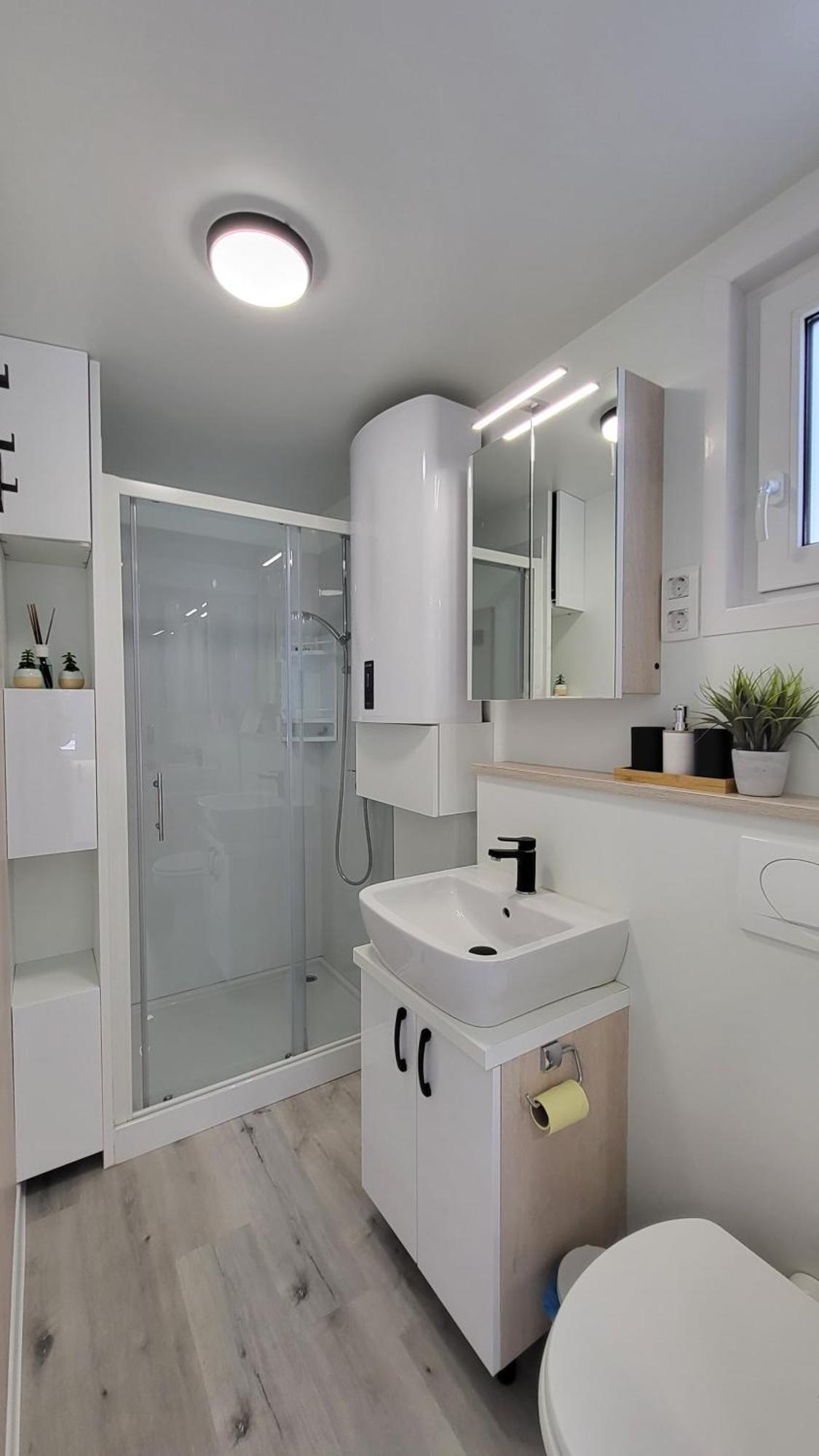 Floating House - Marina Pearl Apartment ปอร์โตรอซ ภายนอก รูปภาพ