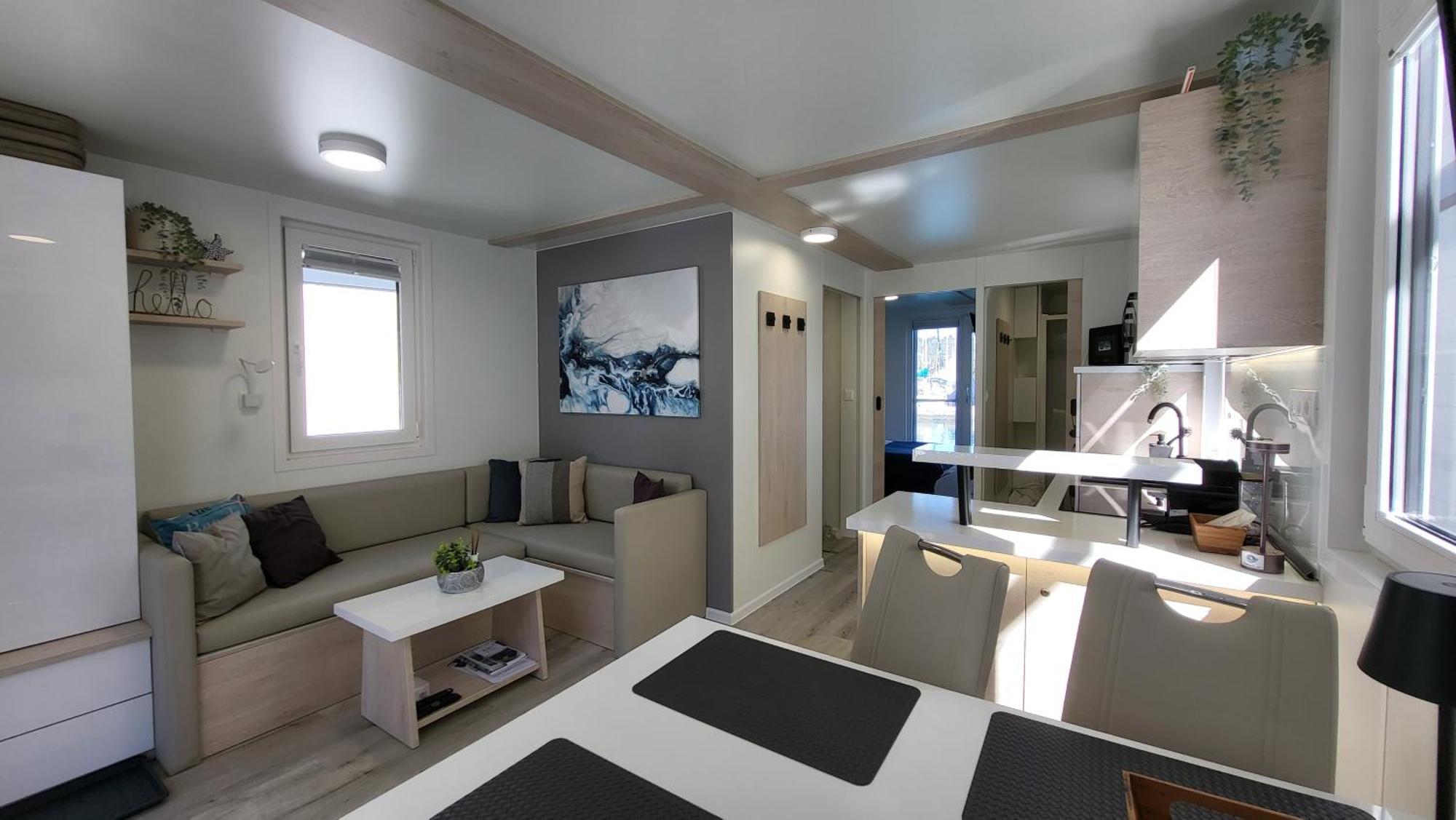 Floating House - Marina Pearl Apartment ปอร์โตรอซ ภายนอก รูปภาพ